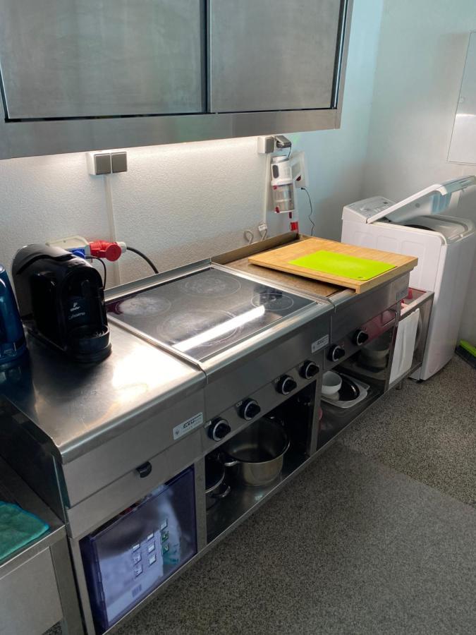 Апартаменты Big One Event Loft Gastro Kitchen, 200Qm, Up To 8 Beds Дрезден Экстерьер фото